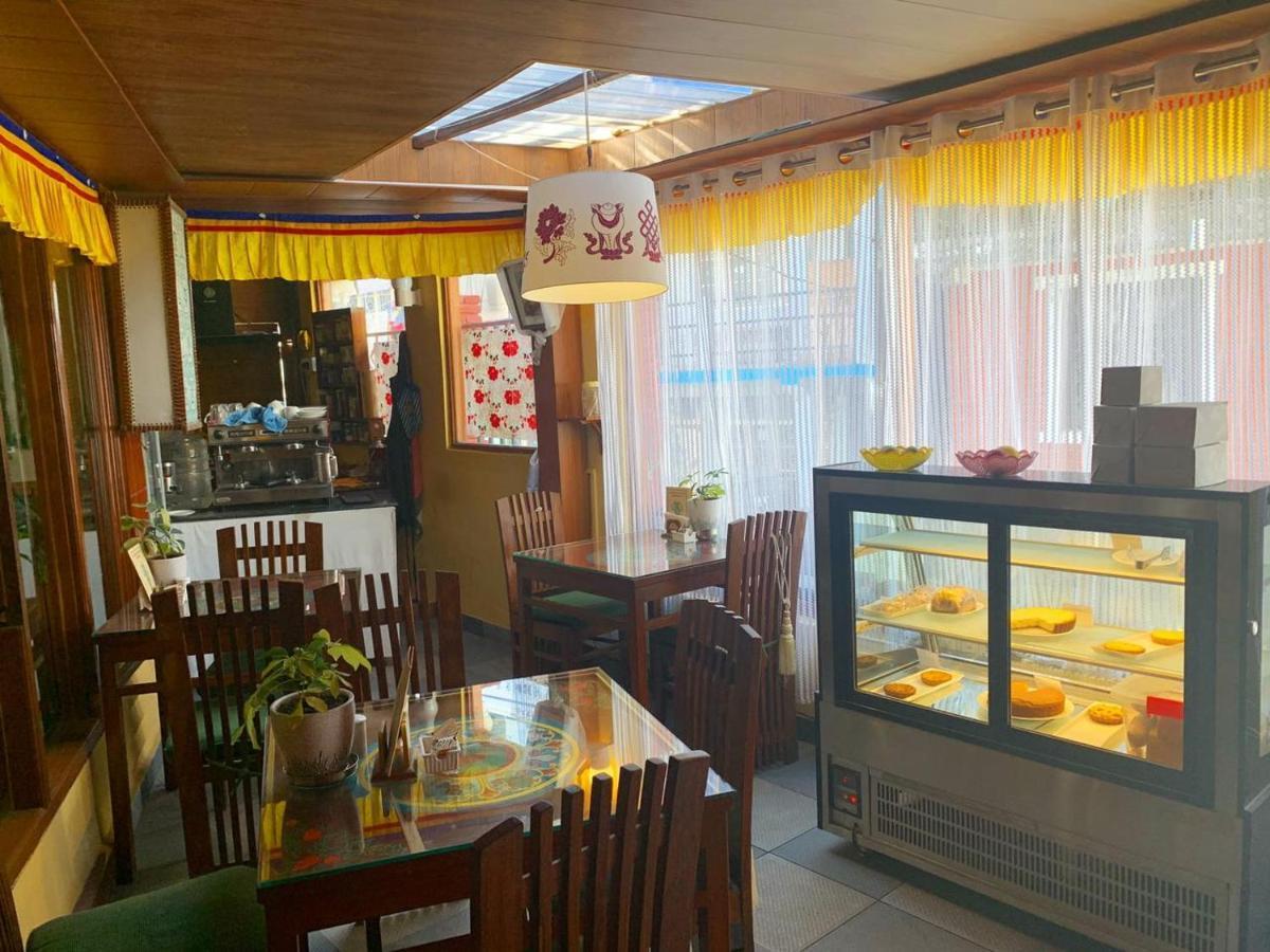 Auspiscious Him View Hotel ماكليود غانج المظهر الخارجي الصورة
